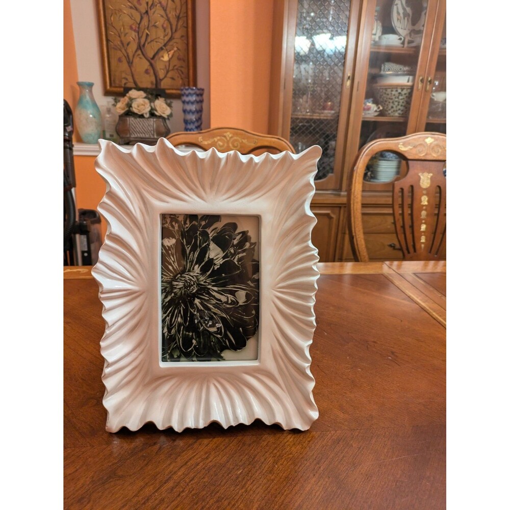 Aaron Brothers Hot House Frame For 5”x7” Photo
